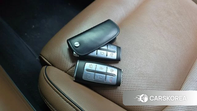 Genesis GV70 id 4745981 из Кореи 9
