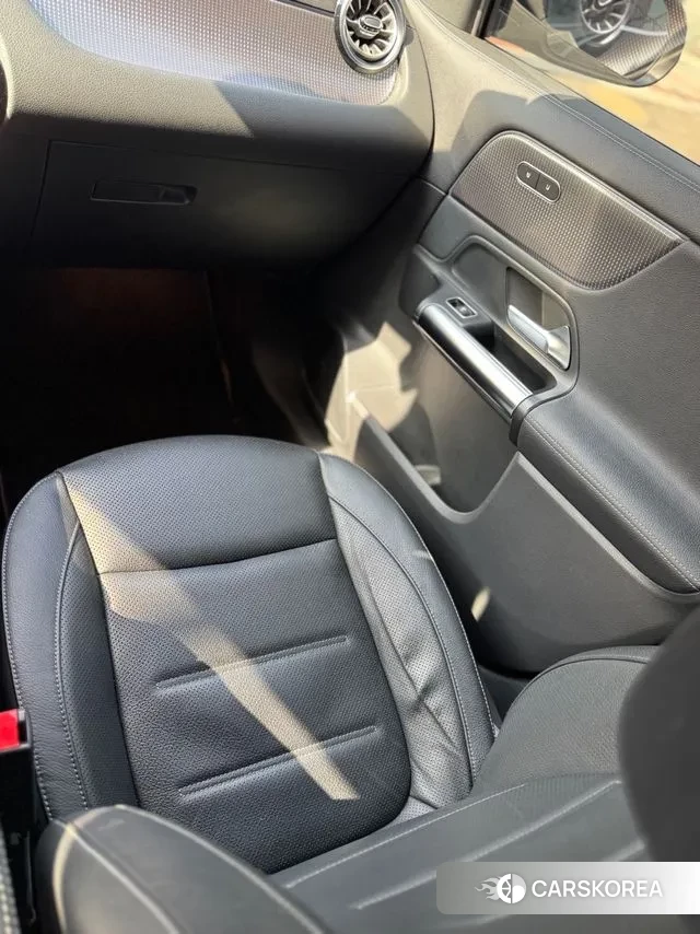 Mercedes-Benz EQA H243 id 3752234 из Кореи 9