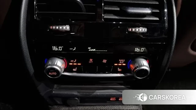 BMW 5 Series (G30) id 3012755 из Кореи 9