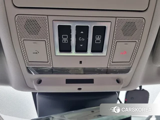 Land Rover Discovery 5 id 3709497 из Кореи 9