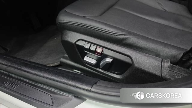 BMW 3 Series (F30) id 4563462 из Кореи 9