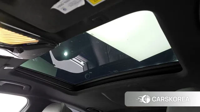 BMW 5 Series (G30) id 3748749 из Кореи 9