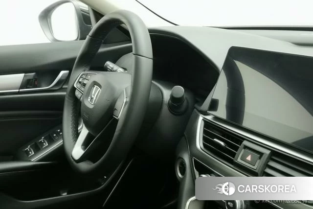 Honda Accord id 4300367 из Китая 9