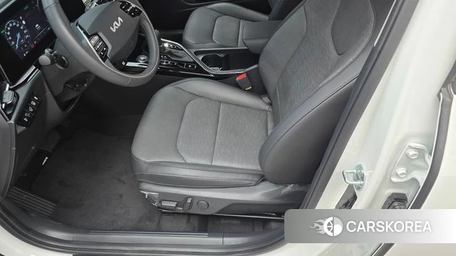 Kia Di Ol Nu Niro id 4793231 из Кореи 9