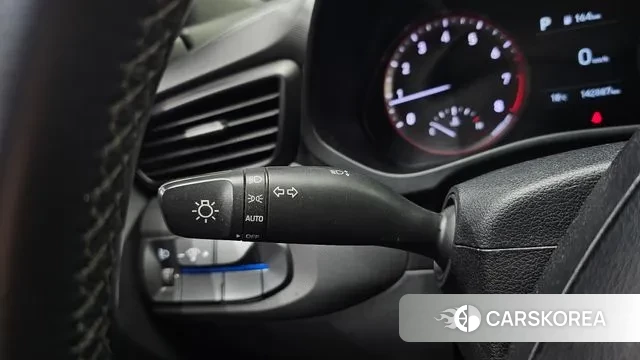 Hyundai Veloster (JS) id 3239233 из Кореи 9