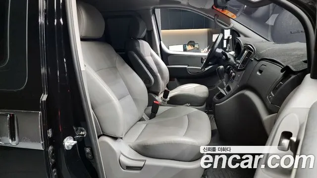 Hyundai The New Grand Starex id 2632892 из Кореи 9