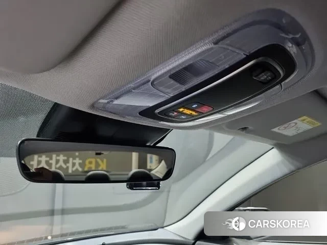 Hyundai Avante (CN7) id 3442838 из Кореи 9