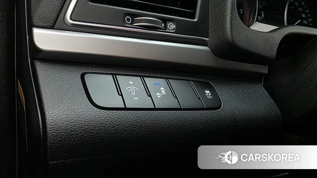 Hyundai Avante AD id 4508542 из Кореи 9