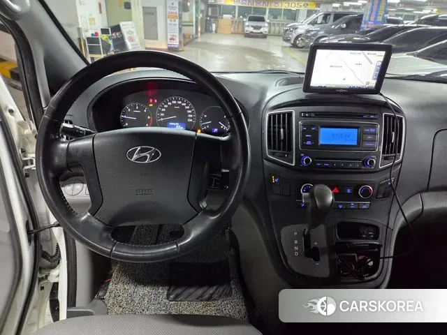 Hyundai The New Grand Starex id 3612490 из Кореи 9