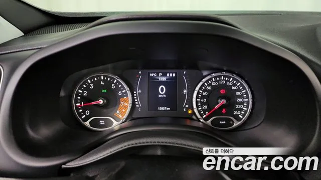 Jeep Renegade id 2586466 из Кореи 9