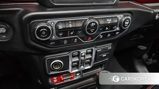 Jeep Wrangler (JL) id 3636621 из Кореи 9