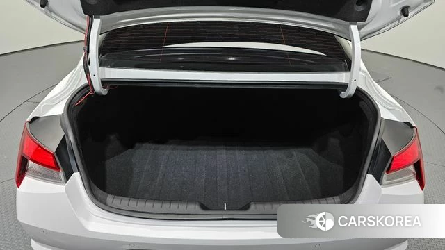 Hyundai Avante Hybrid (CN7) id 4414906 из Кореи 9