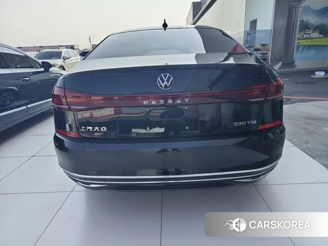 Volkswagen Passat id 4278378 из Китая 9