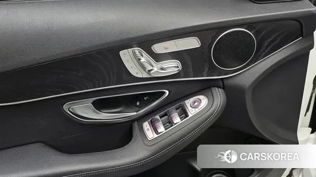Mercedes-Benz C-Class W205 id 3641441 из Кореи 9