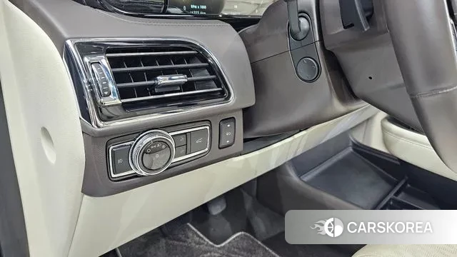 Lincoln Navigator 4th generation id 3044930 из Кореи 9