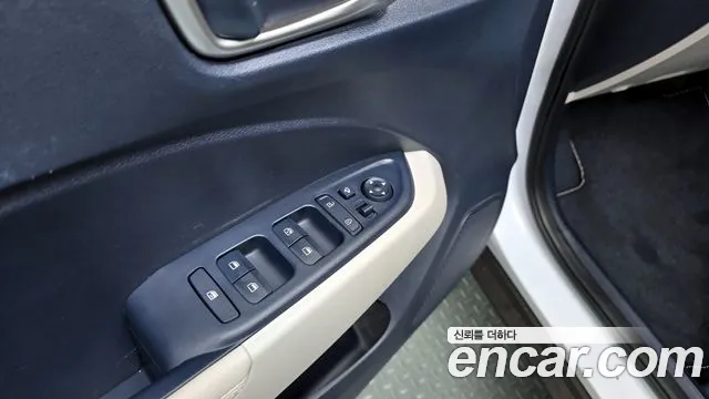 Hyundai Venue id 2647555 из Кореи 9