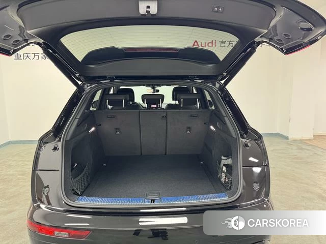 Audi Q5L id 4213336 из Китая 9