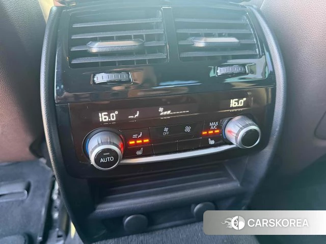 BMW 5 Series (G30) id 3879745 из Кореи 9