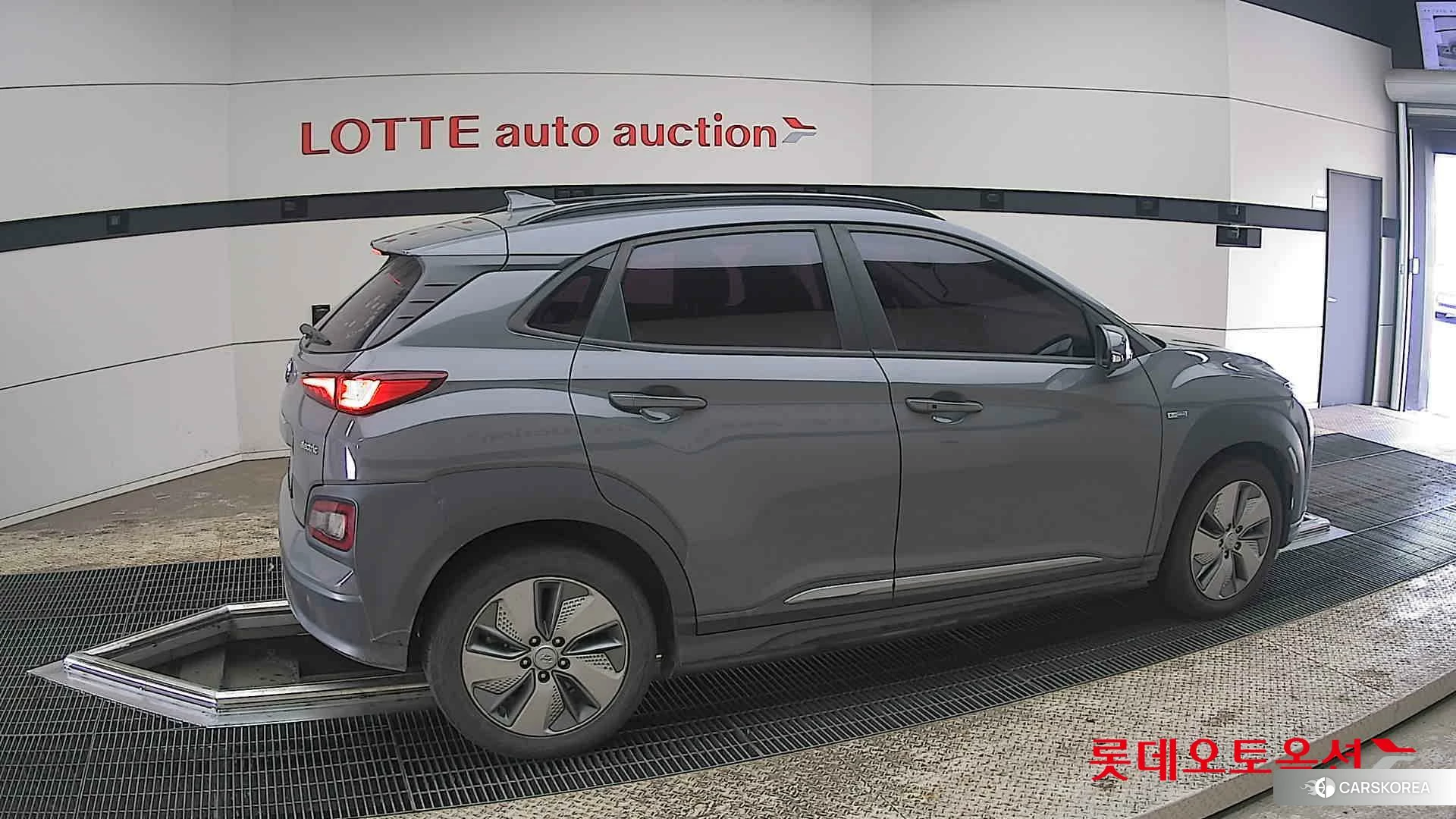 Hyundai KONA Electric id 3888321 из Кореи 9