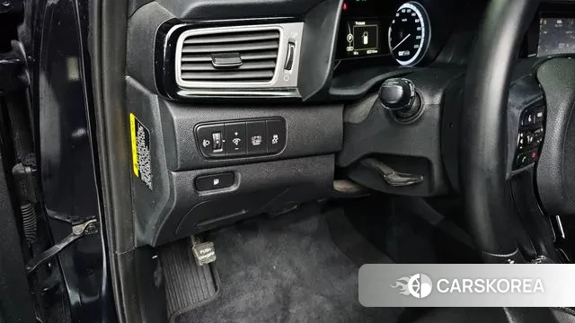 Kia Niro id 3357379 из Кореи 9