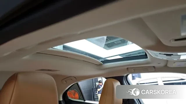 Lexus UX250h id 3129128 из Кореи 9