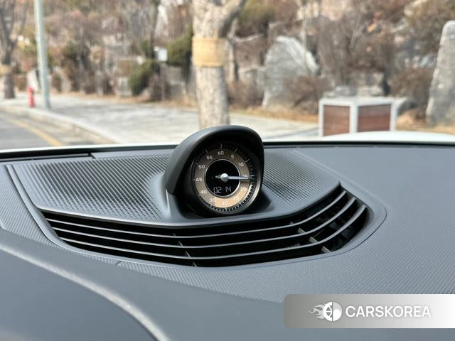 Porsche Taycan id 3793283 из Кореи 9