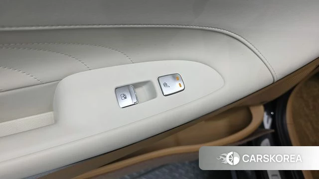 Hyundai The New Grandeur IG Hybrid id 3860679 из Кореи 9