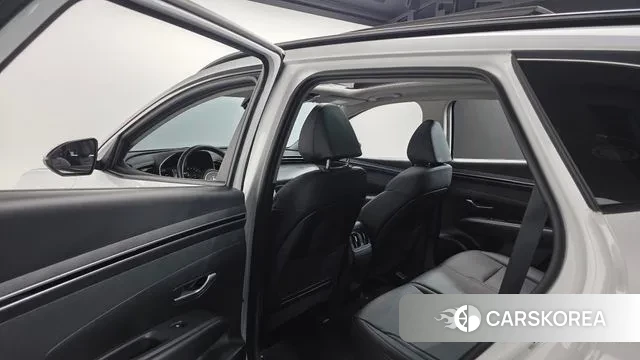 Hyundai Tucson (NX4) id 3472366 из Кореи 9