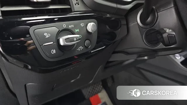 Audi A4 (B9) id 3343211 из Кореи 9