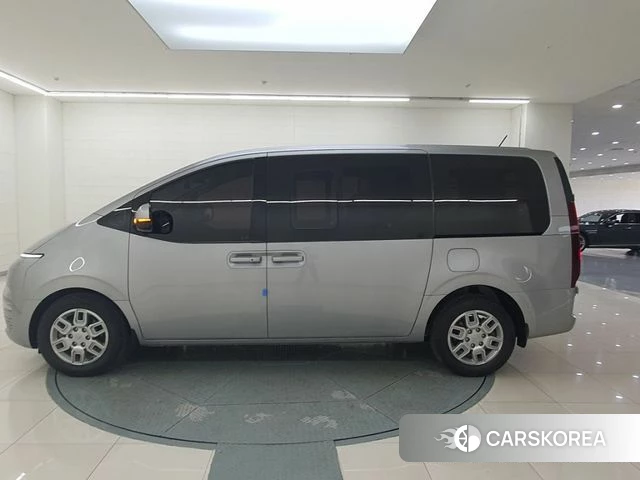 Hyundai Staria id 3964055 из Кореи 9