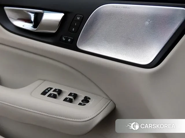 Volvo S60 3rd generation id 3422166 из Кореи 9