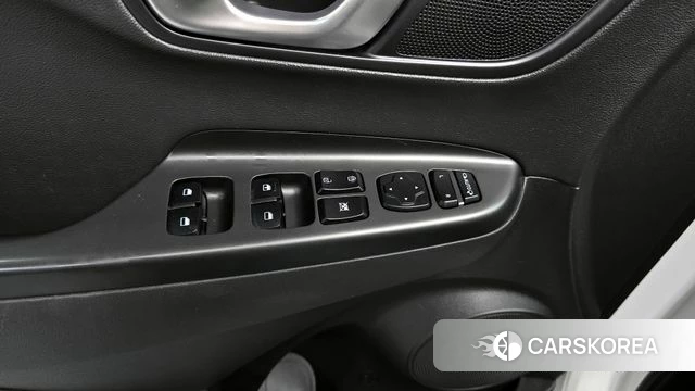 Hyundai The New Kona id 3819358 из Кореи 9