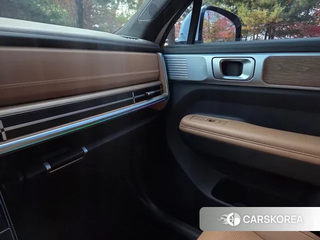 Hyundai Santa Fe (MX5) id 3410591 из Кореи 9