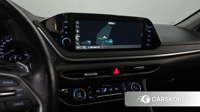 Hyundai Sonata (DN8) id 3812599 из Кореи 9