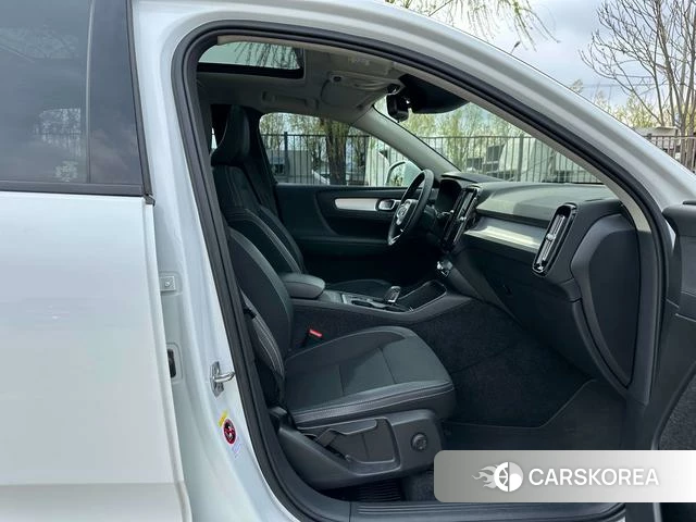 Volvo XC40 id 4208572 из Китая 9