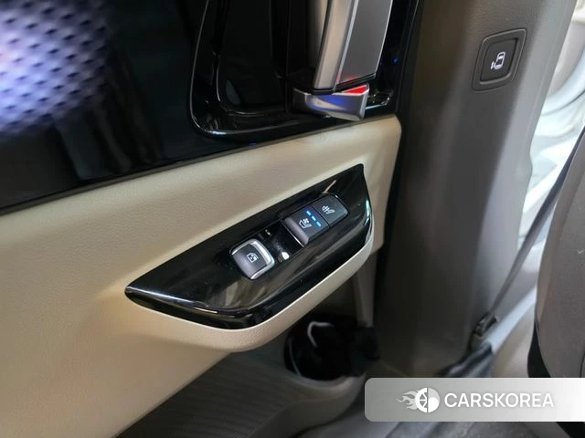 Kia Carnival 4th generation id 4764221 из Кореи 9