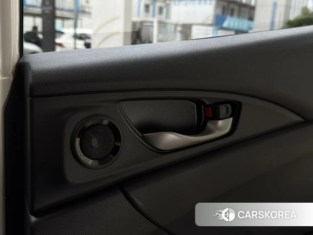 Honda Civic id 4222144 из Китая 9