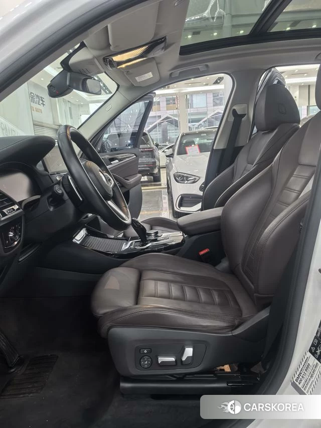 BMW X3 id 4301646 из Китая 9