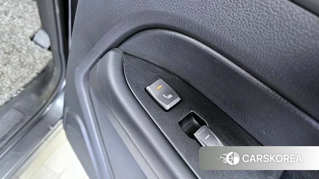 Ssangyong The New Rexton Sports Cannes id 4223977 из Кореи 9