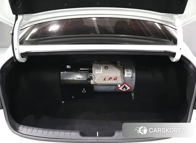 Hyundai Avante (CN7) id 3338767 из Кореи 9