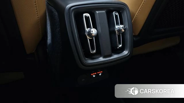 Volvo XC40 id 4269014 из Кореи 9