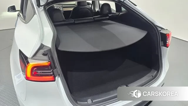 Tesla Model Y id 3770171 из Кореи 9