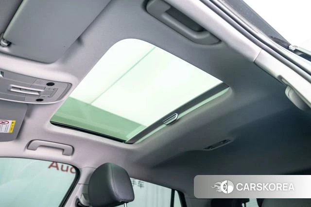 Audi Q2L id 4298245 из Китая 9