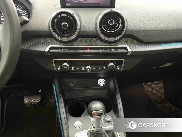 Audi Q2L id 4258620 из Китая 9