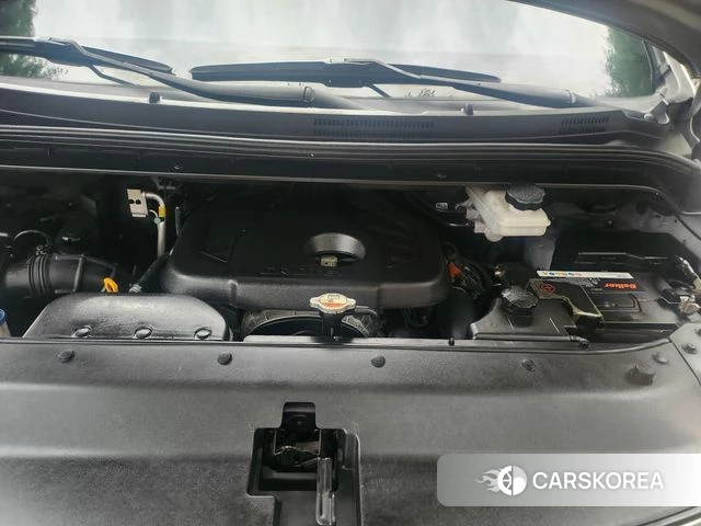 Hyundai The New Grand Starex id 4345605 из Кореи 9