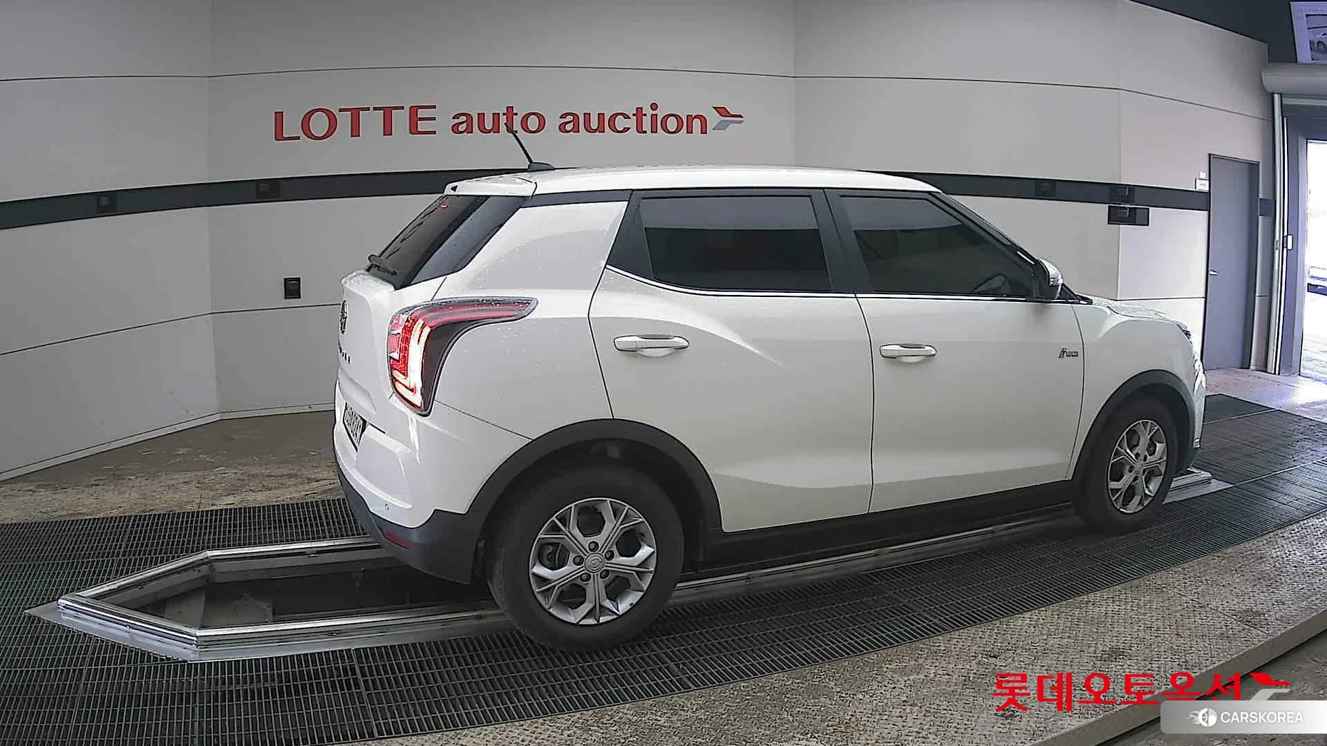 SsangYong Tivoli id 3869467 из Кореи 9