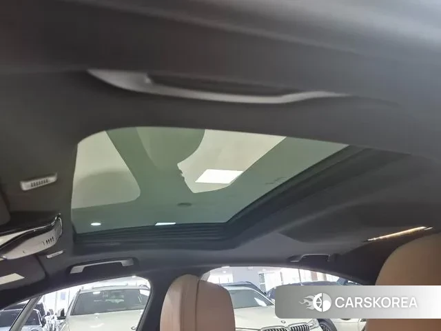 BMW 5 Series (G30) id 3054507 из Кореи 9