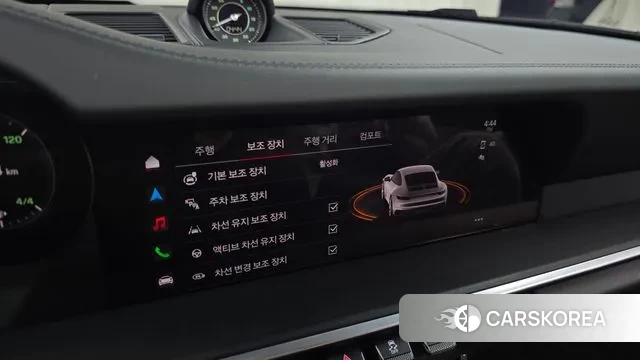 Porsche 911(992) id 3700885 из Кореи 9