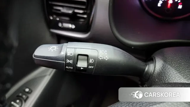 Kia Stonic id 3028813 из Кореи 9