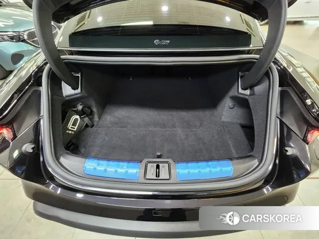 Porsche Taycan id 3669854 из Кореи 9